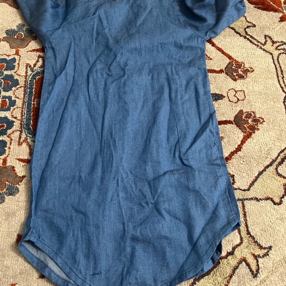 New girl 5 years denim dress embroidery - Picture 2 of 3